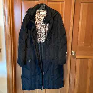CALVIN Klein woman’s trench coat